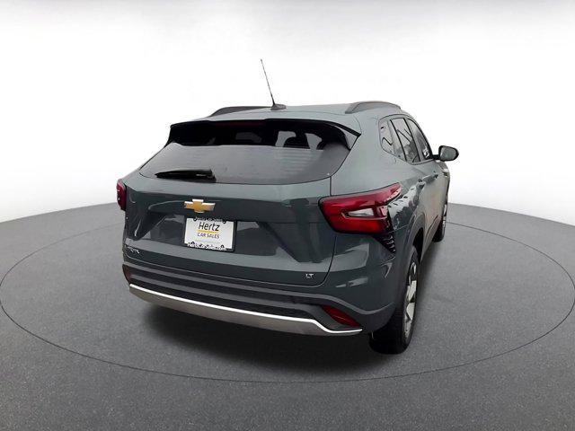 used 2025 Chevrolet Trax car, priced at $20,046
