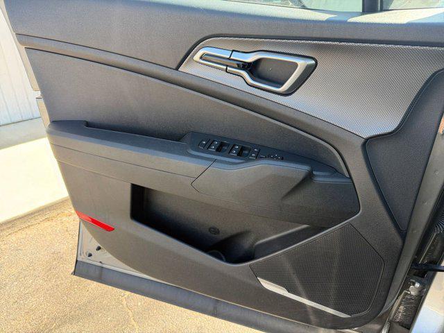 used 2025 Kia Sportage car, priced at $23,433