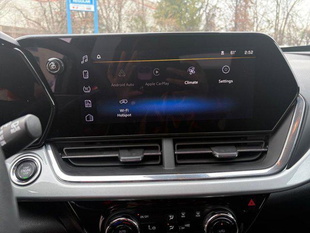 used 2025 Chevrolet Trax car, priced at $19,515