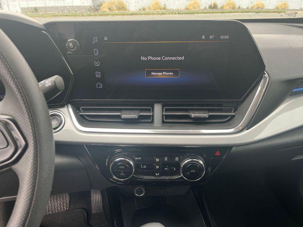 used 2025 Chevrolet Trax car, priced at $21,198
