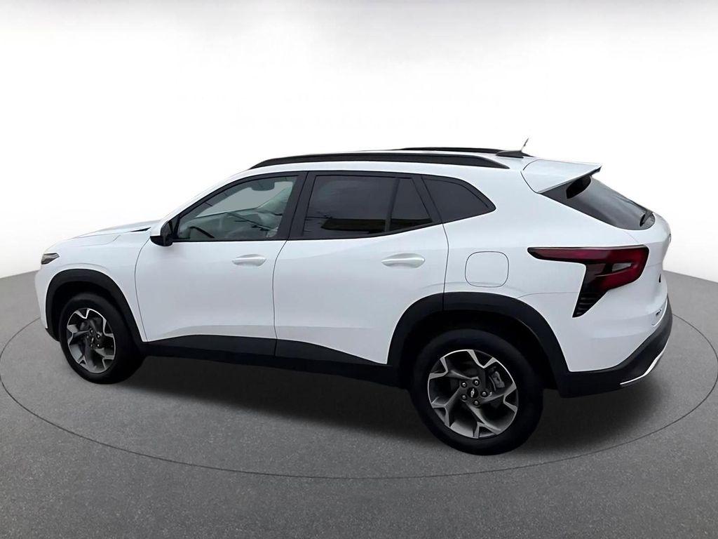 used 2025 Chevrolet Trax car, priced at $21,198