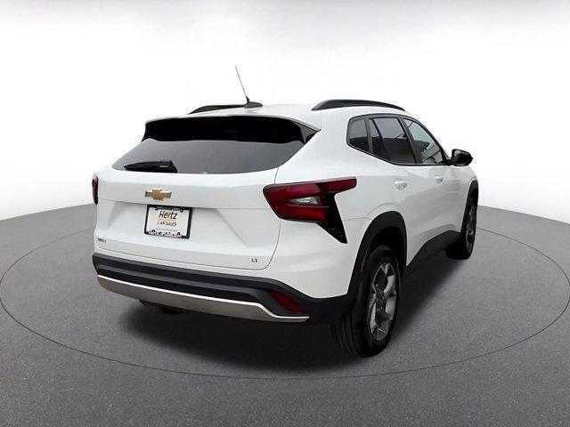 used 2025 Chevrolet Trax car, priced at $19,639