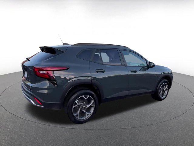 used 2025 Chevrolet Trax car, priced at $19,289