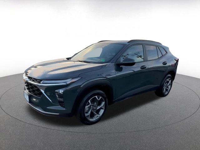 used 2025 Chevrolet Trax car, priced at $19,289