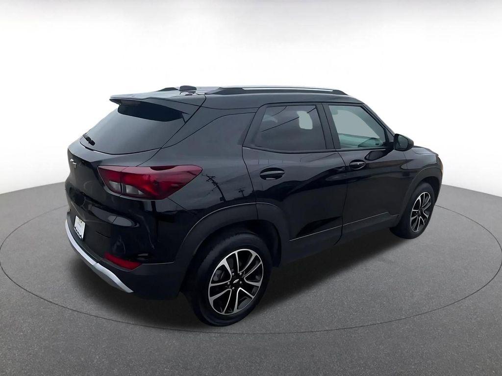 used 2025 Chevrolet TrailBlazer car, priced at $21,598