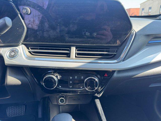 used 2025 Chevrolet Trax car, priced at $19,387