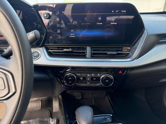 used 2025 Chevrolet Trax car, priced at $19,406