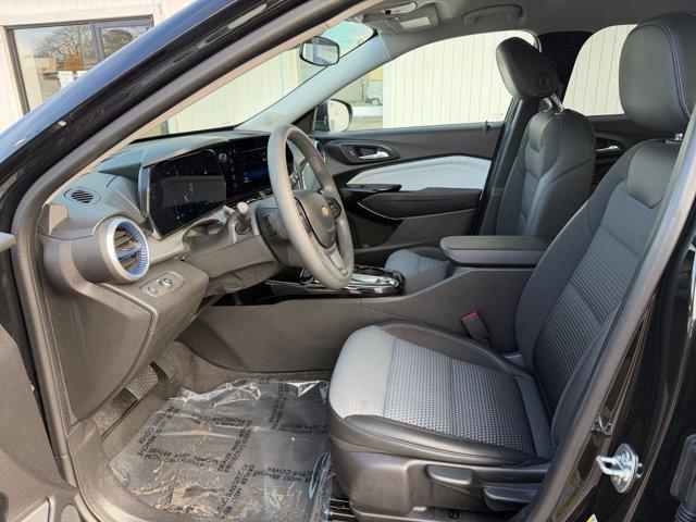 used 2025 Chevrolet Trax car, priced at $19,406