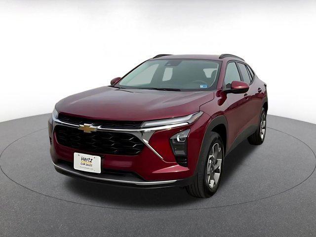 used 2025 Chevrolet Trax car, priced at $20,339