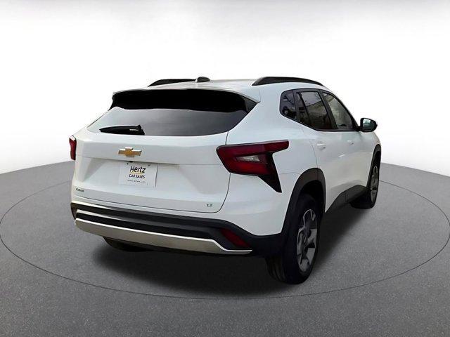 used 2025 Chevrolet Trax car, priced at $20,273