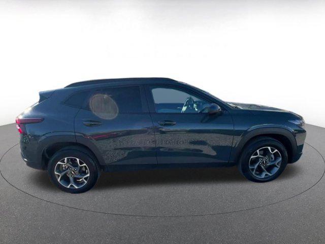 used 2025 Chevrolet Trax car, priced at $20,505