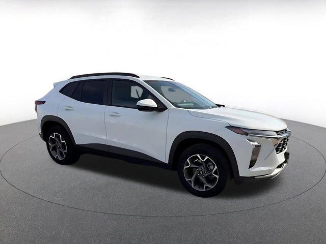 used 2025 Chevrolet Trax car, priced at $20,650