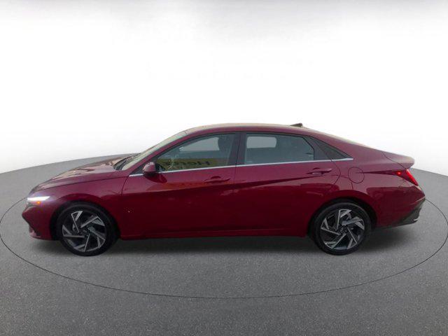 used 2025 Hyundai Elantra car, priced at $20,367