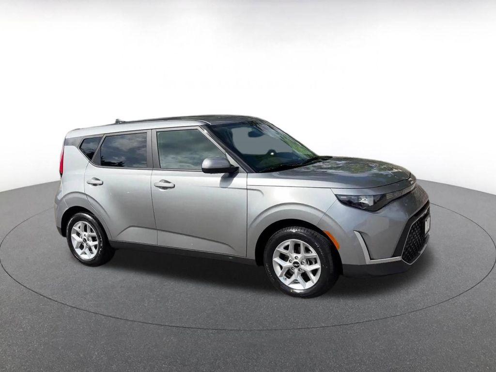 used 2025 Kia Soul car, priced at $18,499