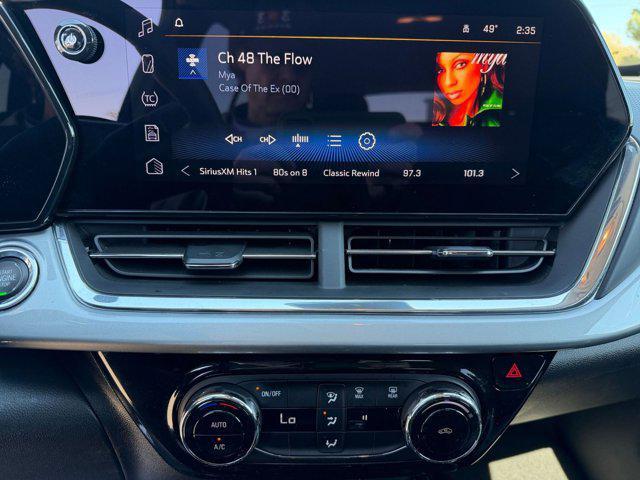 used 2025 Chevrolet Trax car, priced at $20,061