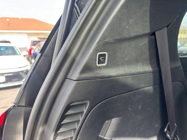 used 2025 Chrysler Pacifica car, priced at $31,671