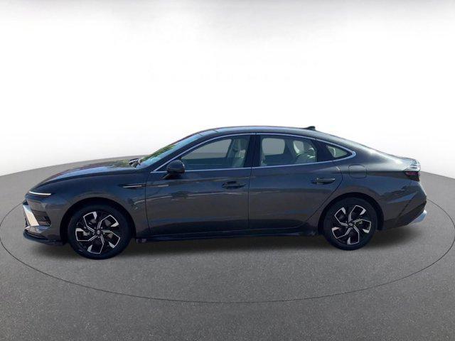 used 2025 Hyundai Sonata car, priced at $22,499