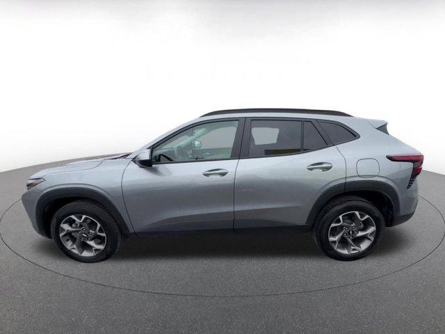 used 2025 Chevrolet Trax car, priced at $19,539