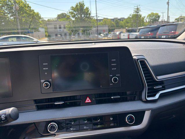 used 2025 Kia Sportage car, priced at $23,919