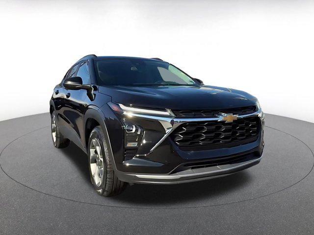 used 2025 Chevrolet Trax car, priced at $20,760