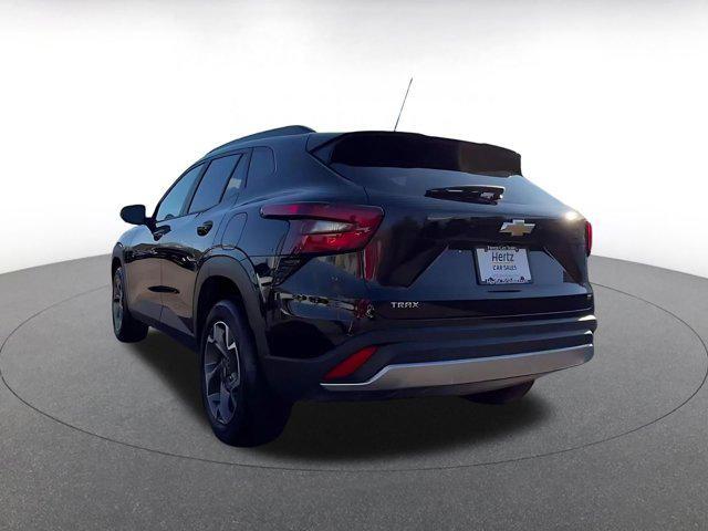 used 2025 Chevrolet Trax car, priced at $20,760