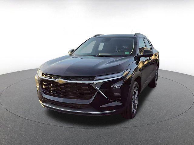 used 2025 Chevrolet Trax car, priced at $20,242
