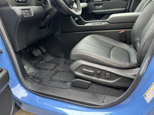 used 2025 Honda Pilot car, priced at $45,981