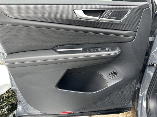 used 2025 Volkswagen Atlas Cross Sport car, priced at $42,482