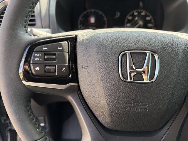 new 2026 Honda Odyssey car, priced at $43,894