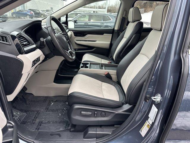 used 2025 Honda Odyssey car, priced at $47,982