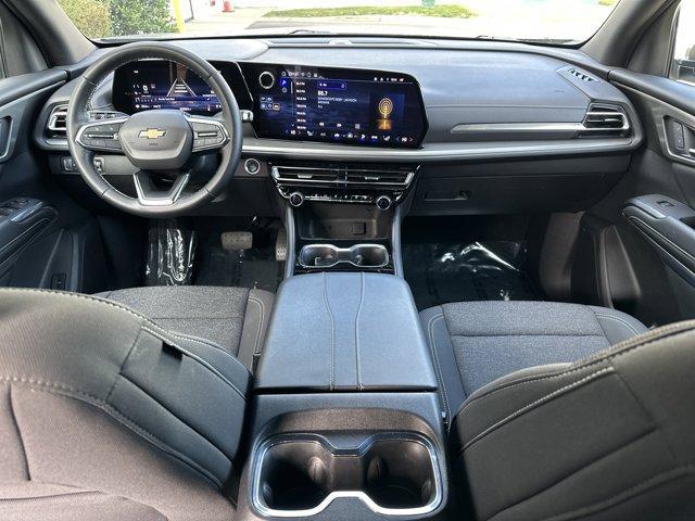 used 2024 Chevrolet Traverse car, priced at $37,182