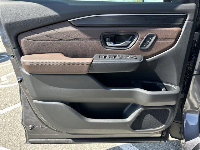 new 2026 Honda Pilot car, priced at $52,845