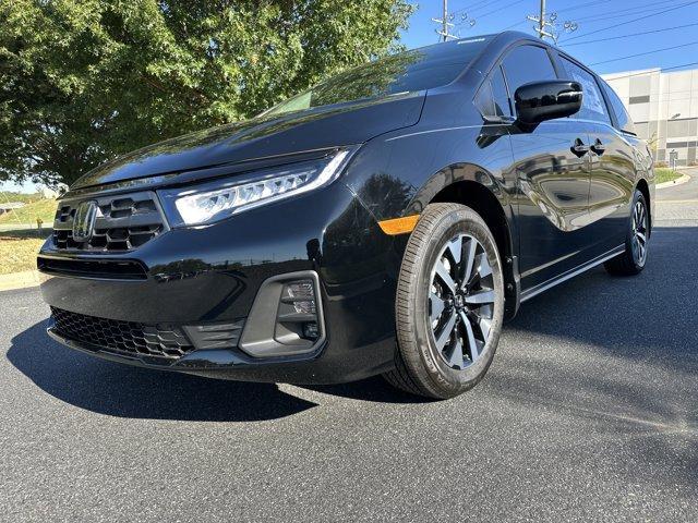 new 2026 Honda Odyssey car, priced at $43,290