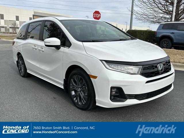 new 2026 Honda Odyssey car, priced at $48,445