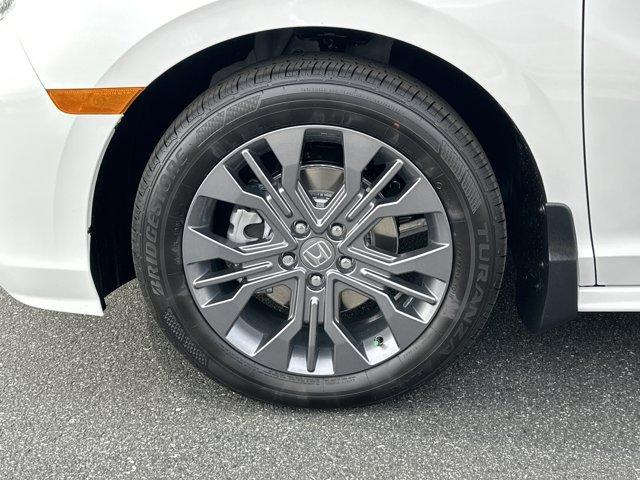 new 2026 Honda Odyssey car, priced at $48,445
