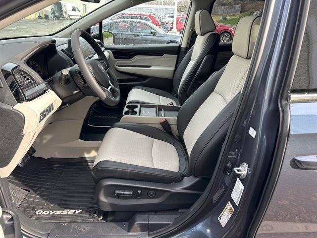 new 2026 Honda Odyssey car, priced at $52,190