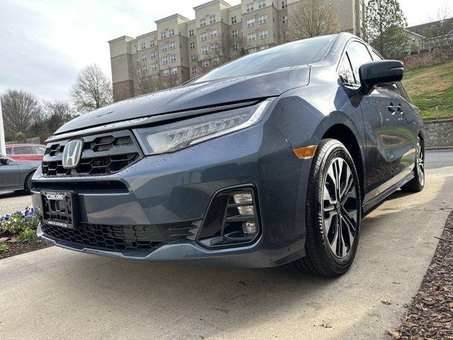 new 2026 Honda Odyssey car, priced at $52,190
