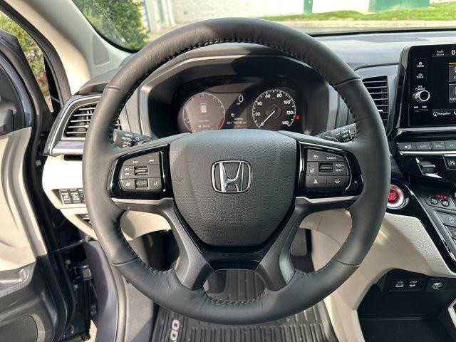 new 2026 Honda Odyssey car, priced at $52,190