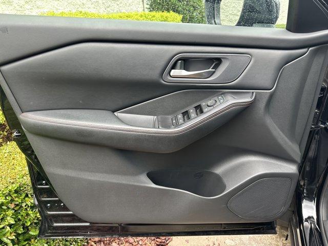 used 2025 Nissan Rogue car, priced at $31,081