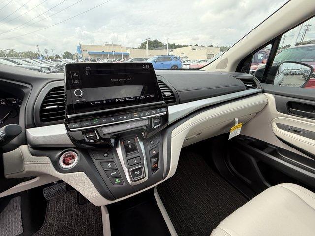 new 2026 Honda Odyssey car, priced at $43,290