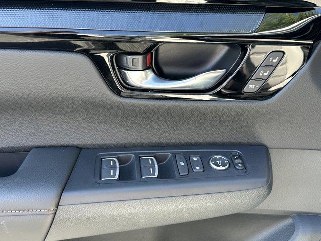 new 2026 Honda CR-V Hybrid car, priced at $43,455