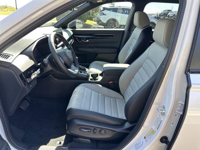 new 2026 Honda CR-V Hybrid car, priced at $43,455