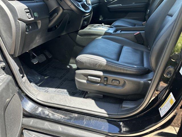 used 2022 Honda Pilot car, priced at $30,781