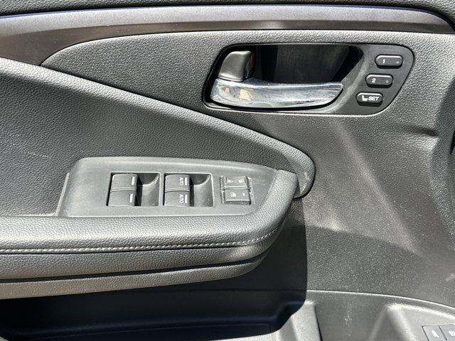 used 2022 Honda Pilot car, priced at $30,781