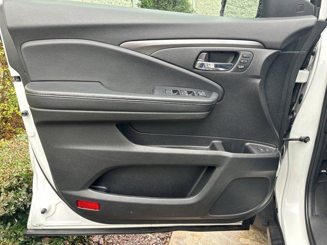 used 2021 Honda Passport car, priced at $21,982