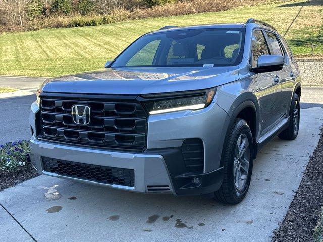 new 2026 Honda Pilot car, priced at $45,900