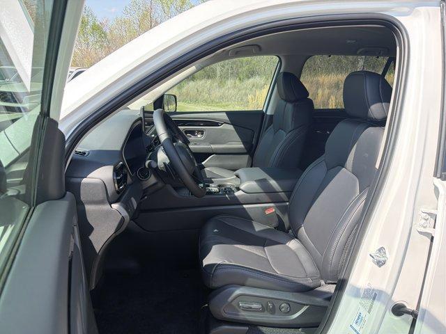 new 2026 Honda Pilot car, priced at $46,445