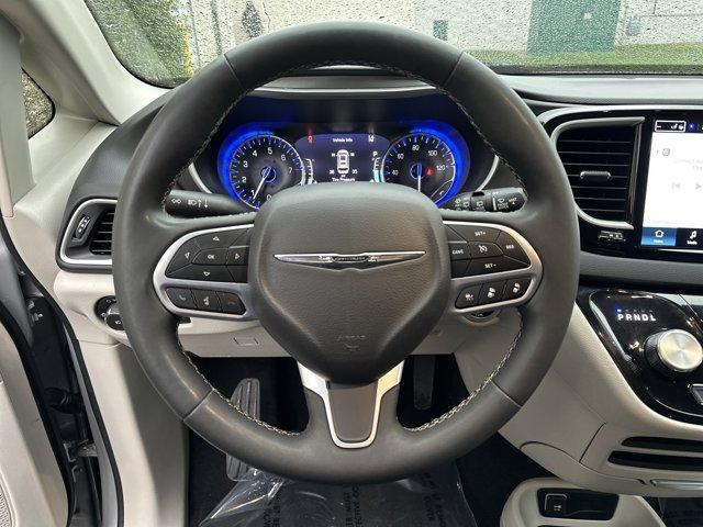 used 2024 Chrysler Pacifica car, priced at $26,982
