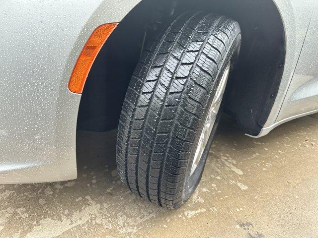 used 2024 Chrysler Pacifica car, priced at $26,982