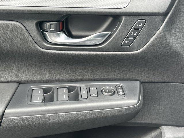 new 2026 Honda CR-V Hybrid car, priced at $39,175